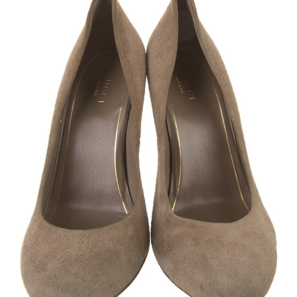 Gucci Suede Tan Block Heel Pumps Gold Studded Accent IT 37.5 - Picture 3 of 6